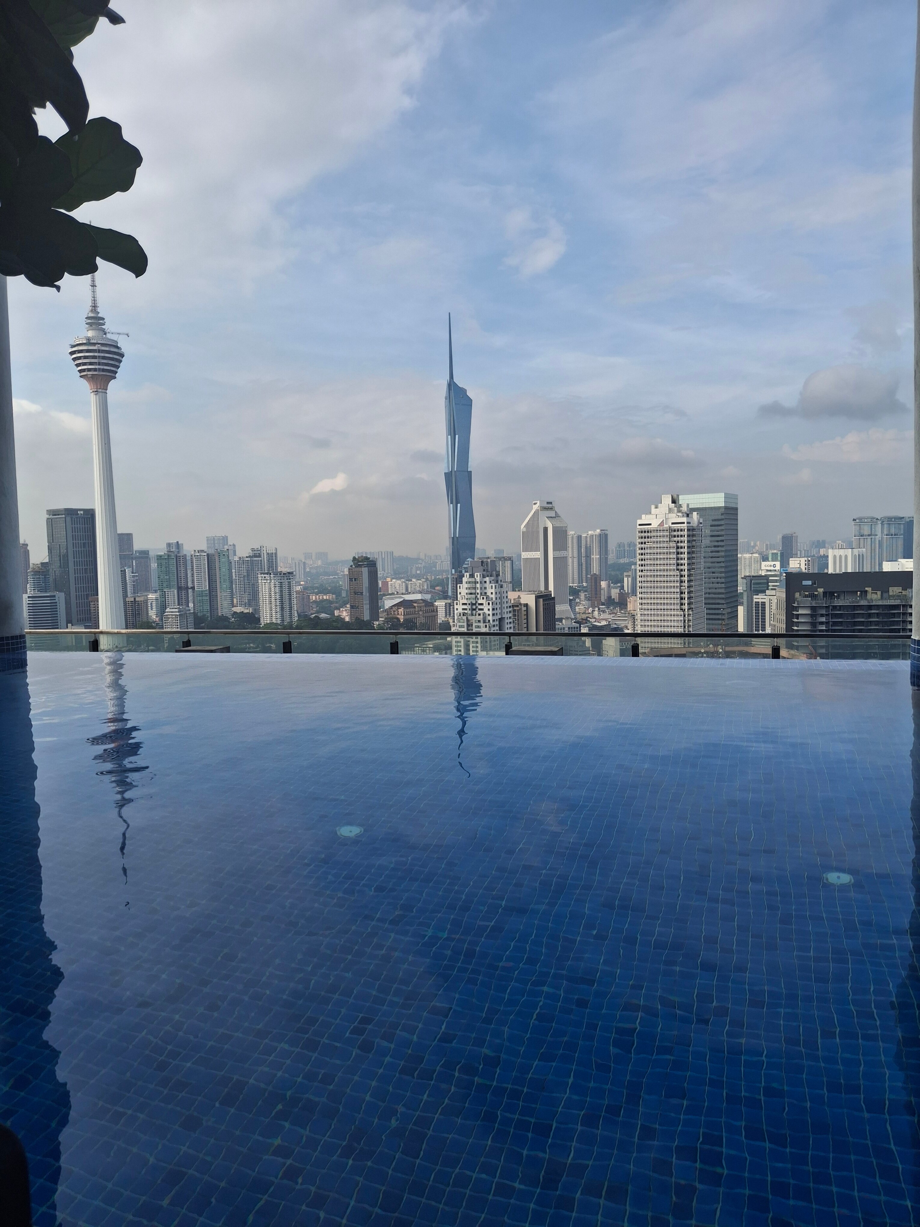 Фото The Colony & Luxe, Klcc by Canopy Lives, Five Senses