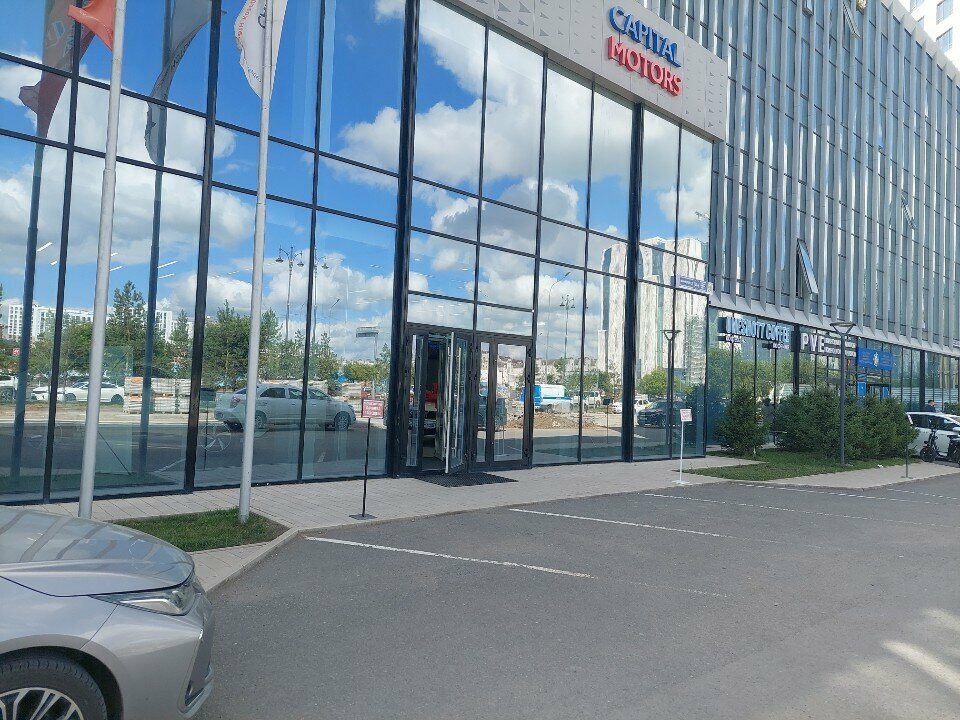 Автосалон Allur Finance, Астана, фото