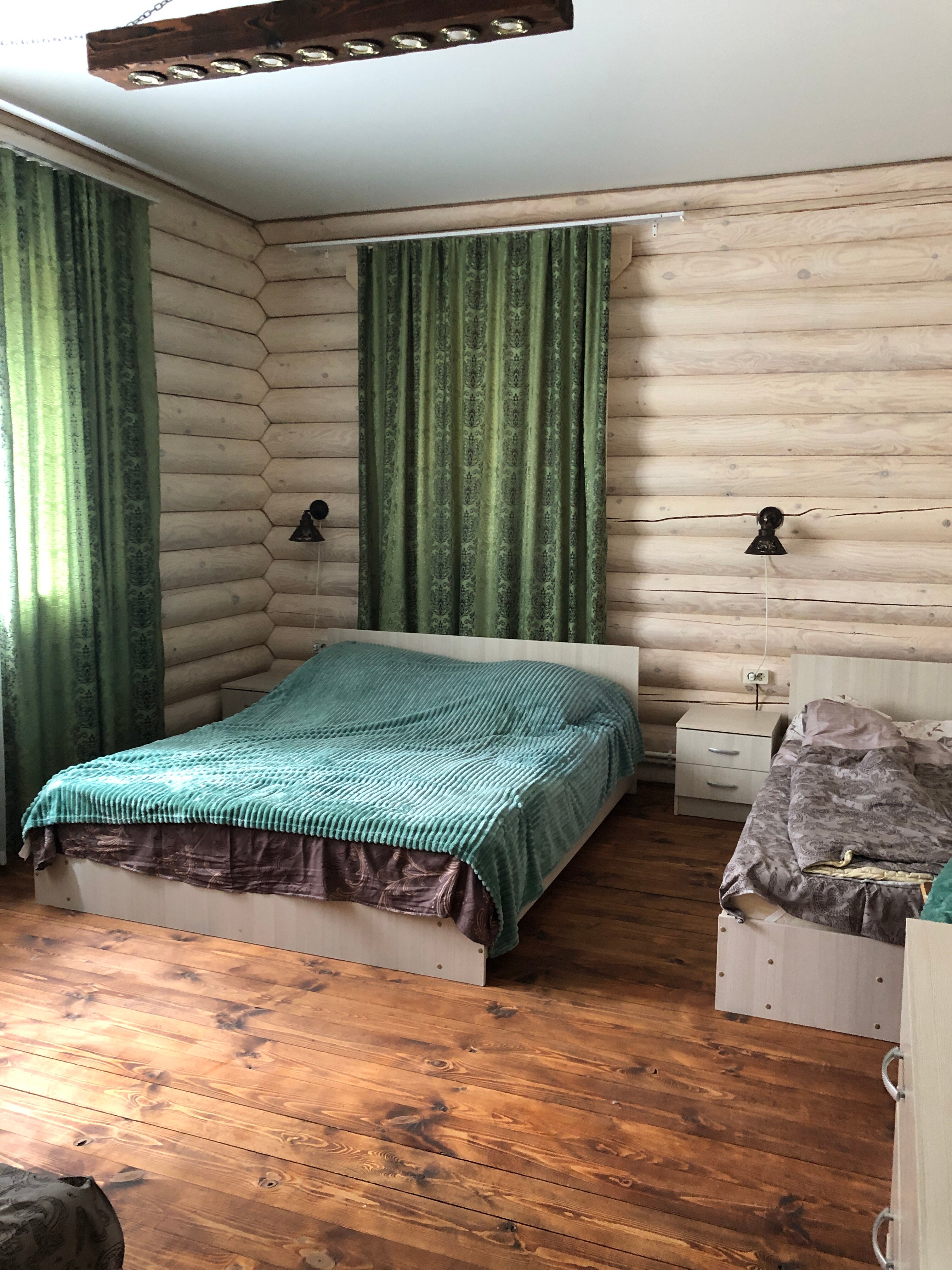 Фото БереНдей Усадьба в Лесу