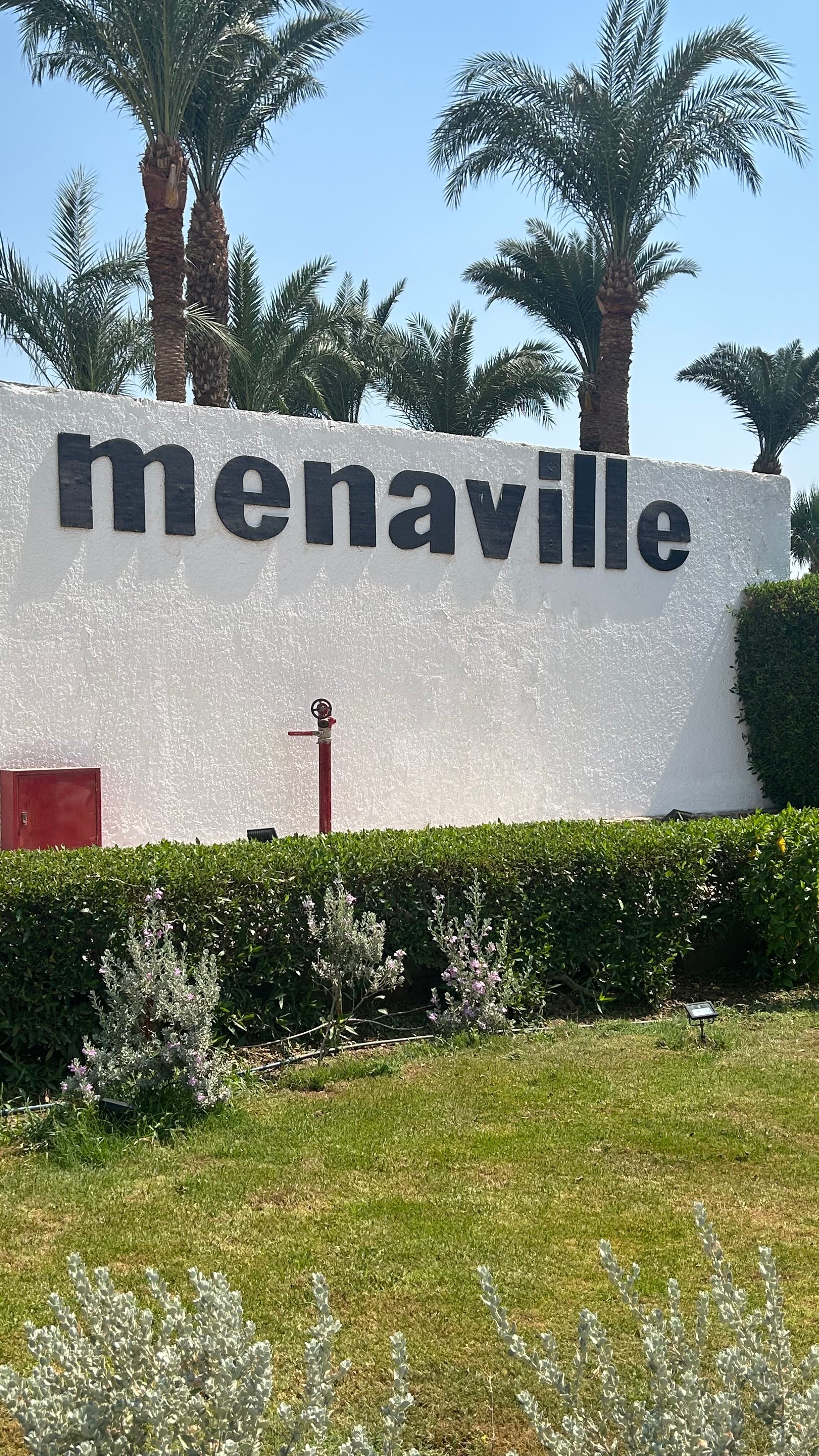 Фото Менавиль Резорт