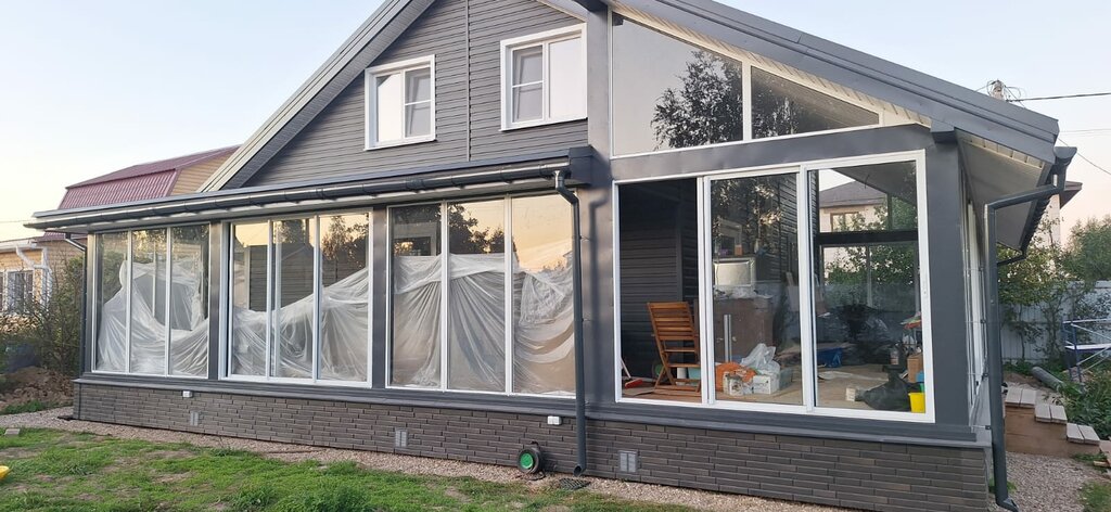 Glazing of balconies and loggias Ne tolko okna, Moscow, photo