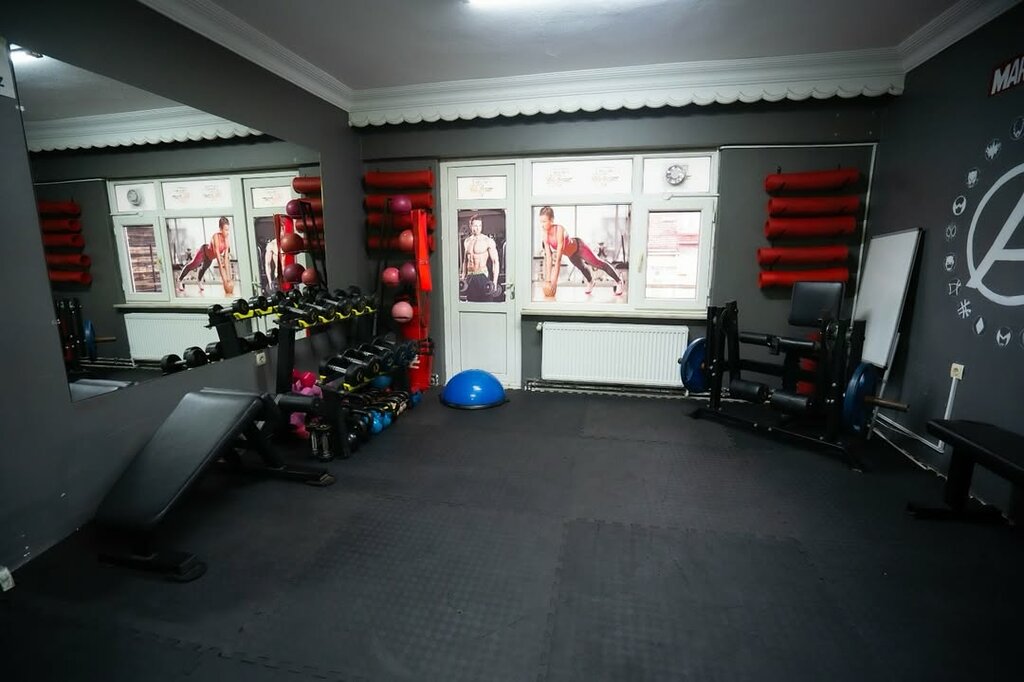 Sports hall, gym Zero One Sports Studio, Bartin, photo
