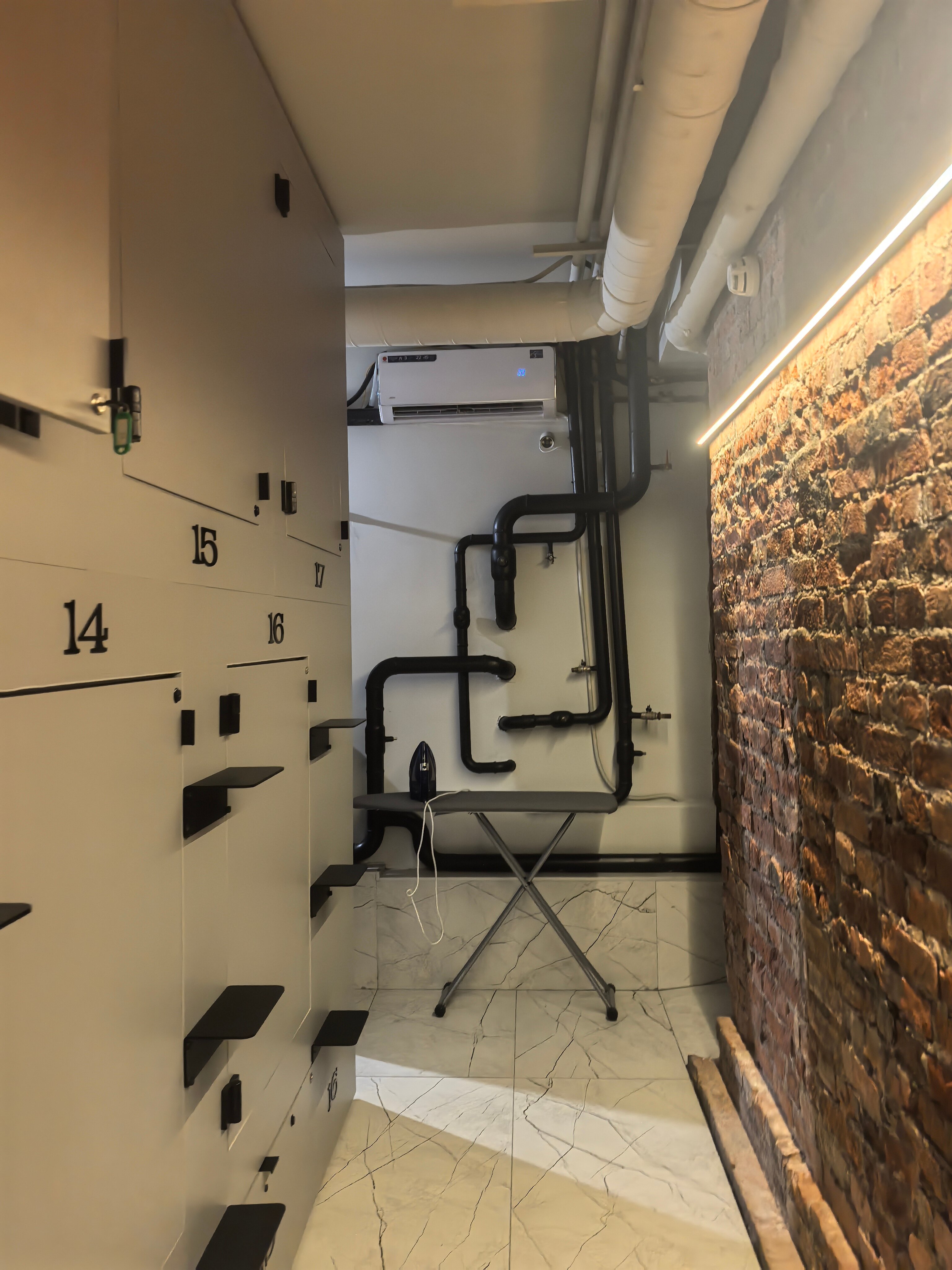 Фото Капсульный лаунж-отель 17/3