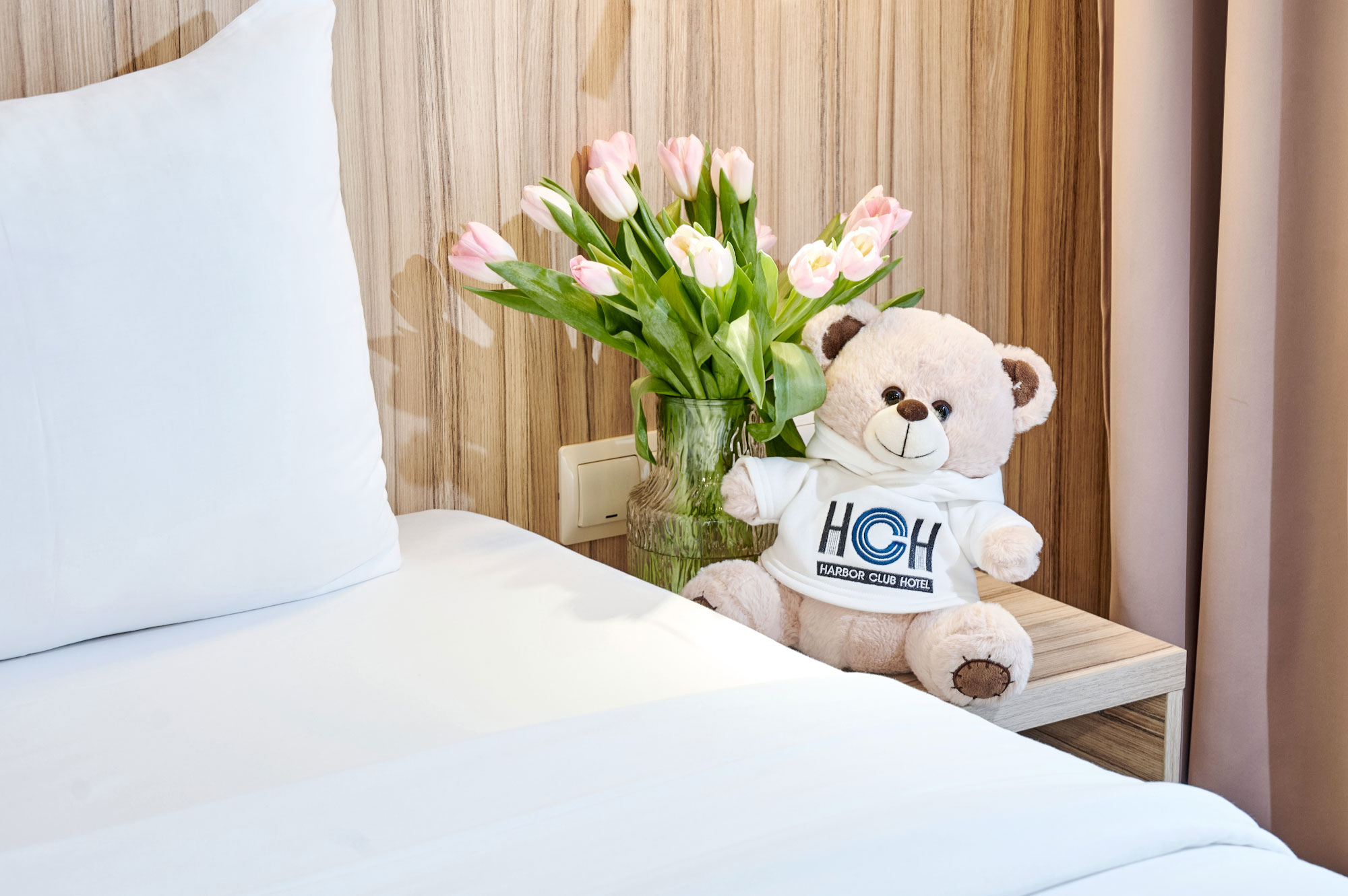 Фото Harbor Club  Hotel