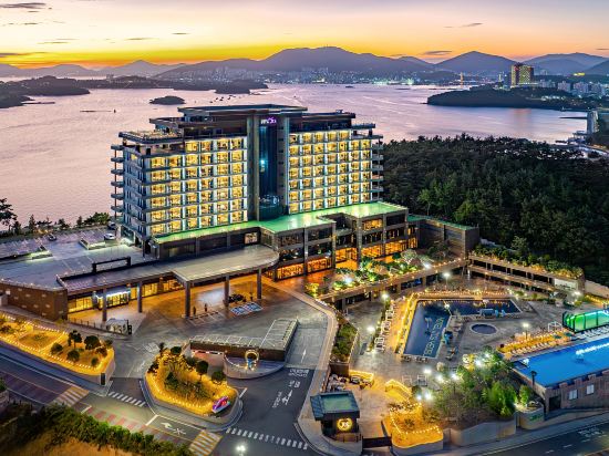 Фото Hotel Jcs Yeosu