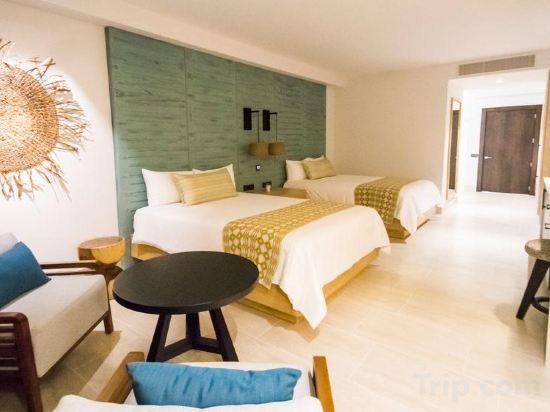 Фото Unique Club at Lopesan Costa Bávaro