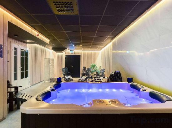 Фото 27183876708