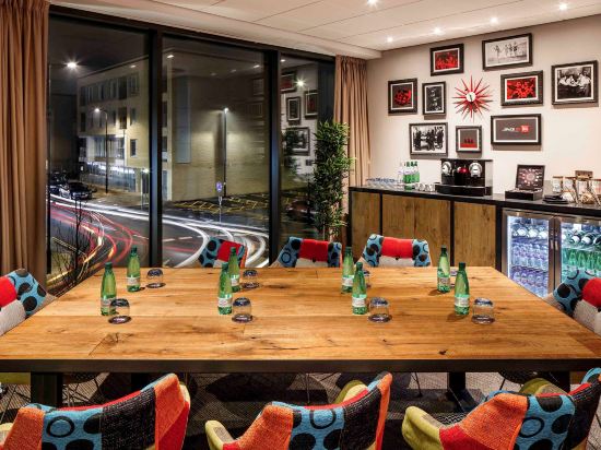 Фото Ibis Cambridge Central Station