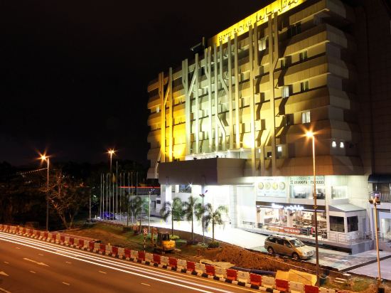 Фото Badi'ah Hotel