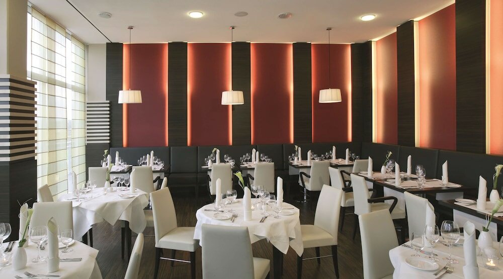 Фото Nh Hamburg Horner Rennbahn