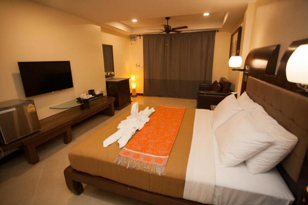 Фото Lotusland Resort