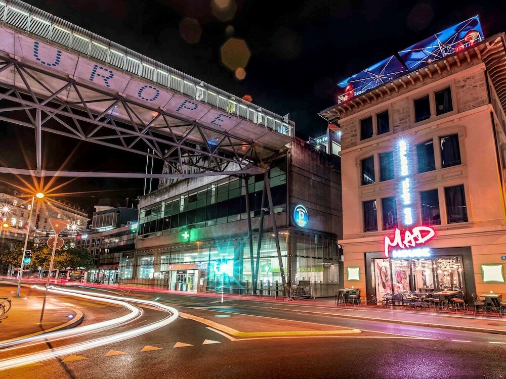 Фото отеля 2