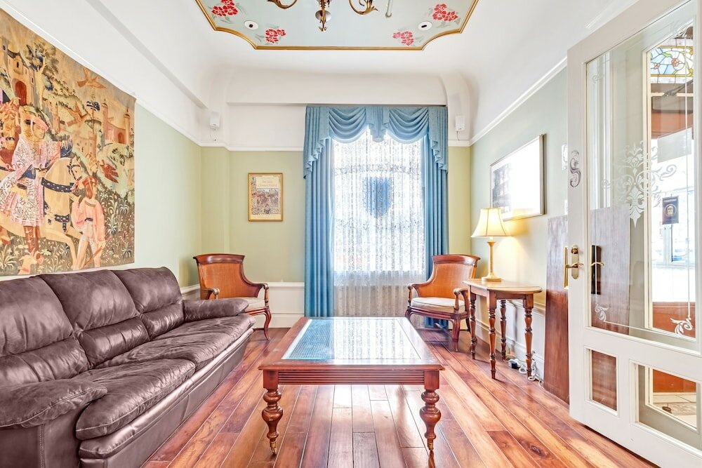 Фото Cornell Hotel de France