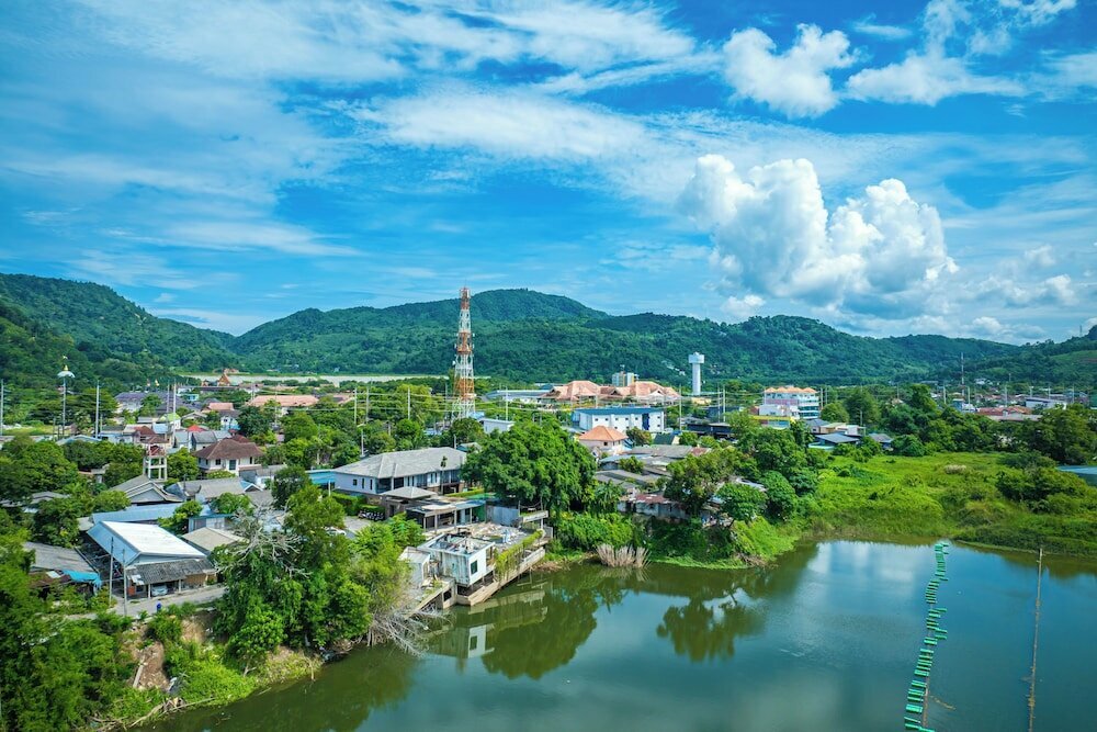 Hotel The Lake Chalong Resort, Chalong, photo