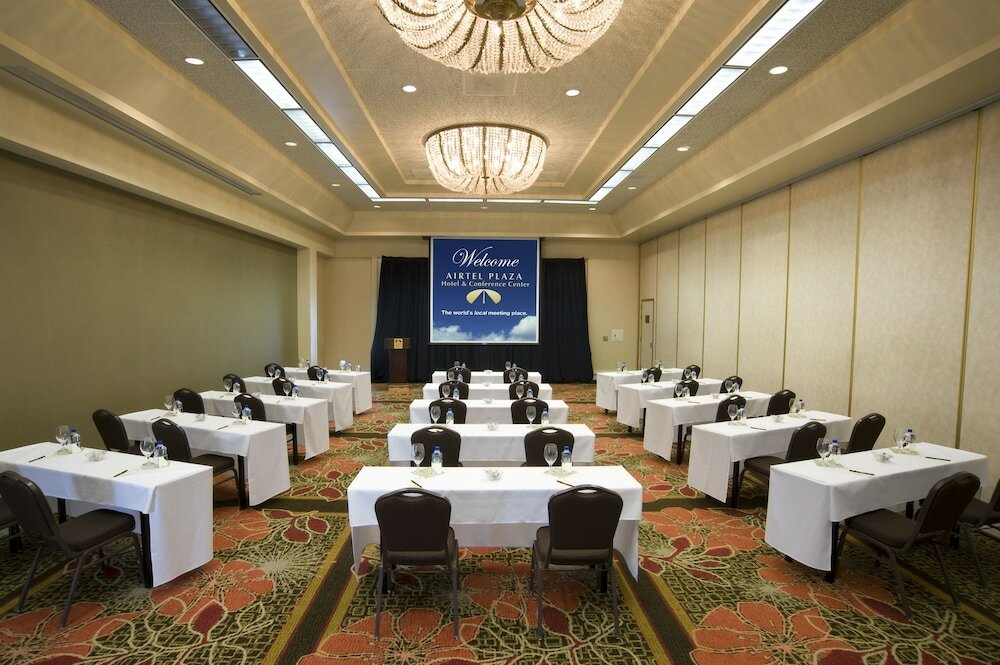 Фото Airtel Plaza Hotel