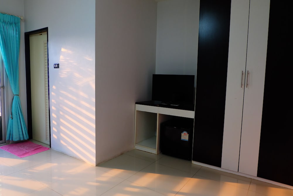 Фото Golden Place Guesthouse