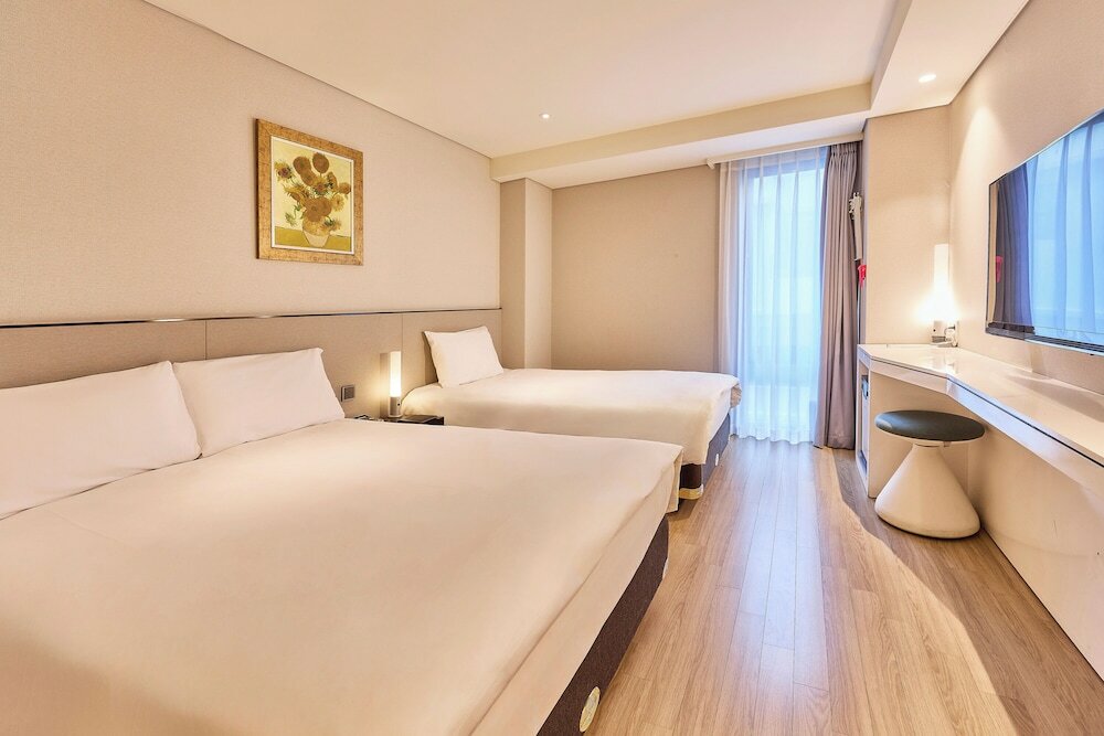 Фото Hotel Thomas Myeongdong