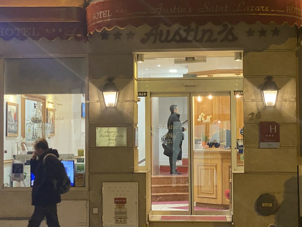 Фото Austin's Saint Lazare Hotel