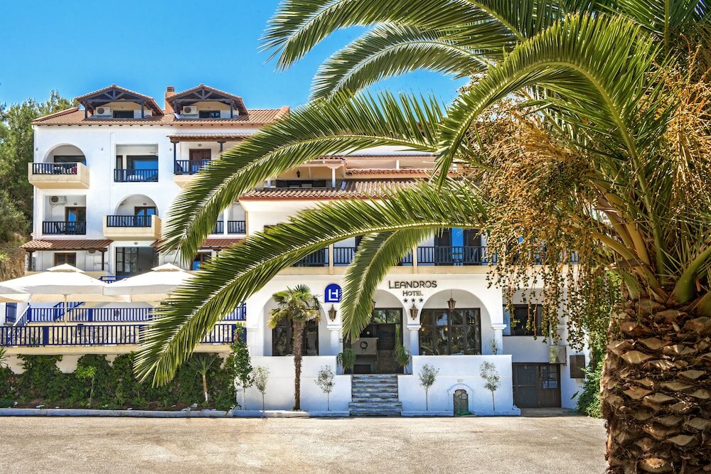 Фото Leandros Hotel