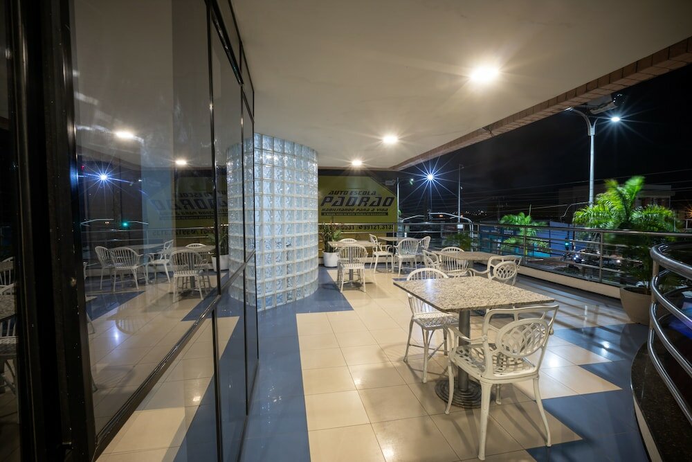 Фото Abbeville Hotel