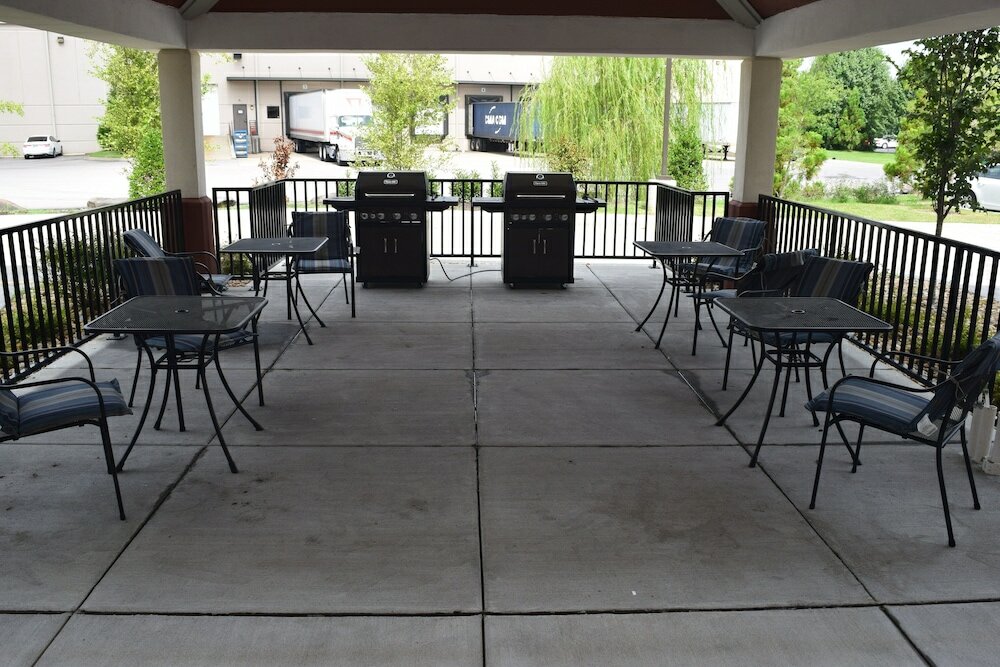 Фото Candlewood Suites Nashville - Metro Center, an Ihg Hotel