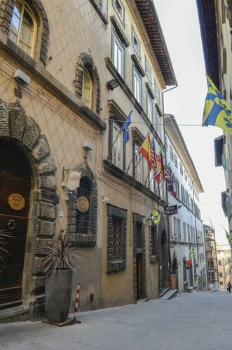 Внешний вид отеля Hotel San Michele в Кортоне, фото 2