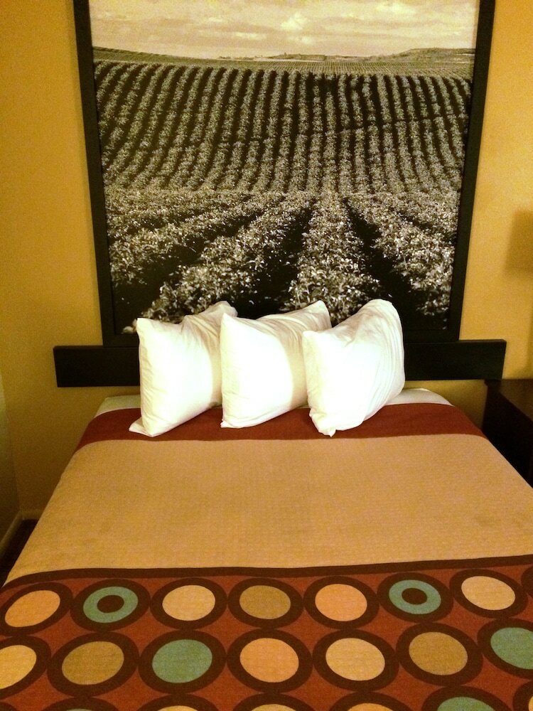 Фото Super 8 by Wyndham Idaho Falls