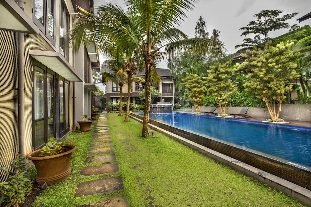 Фото Summer Hills Hotel