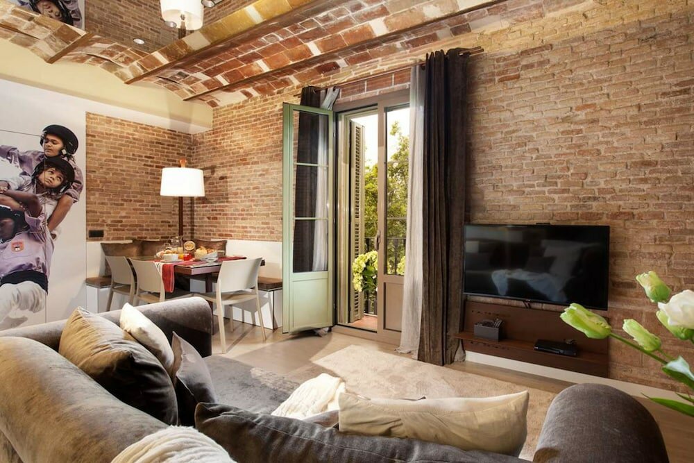 Фото Enjoybcn Miro Apartments