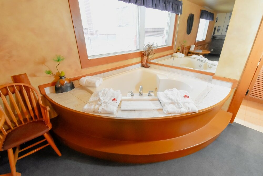 Фото Canad Inns Destination Centre Fort Garry