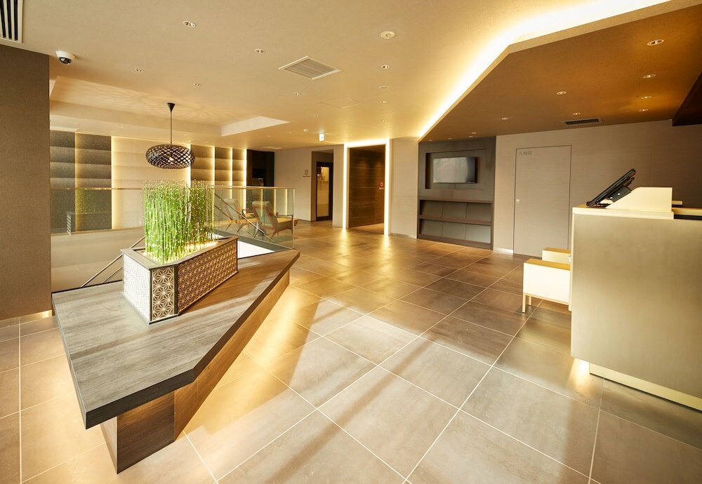 Фото Hotel MONday Kyoto Marutamachi