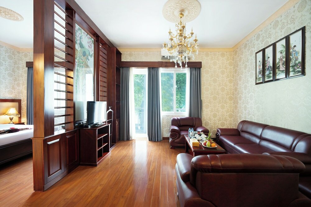 Фото Victory Saigon Hotel