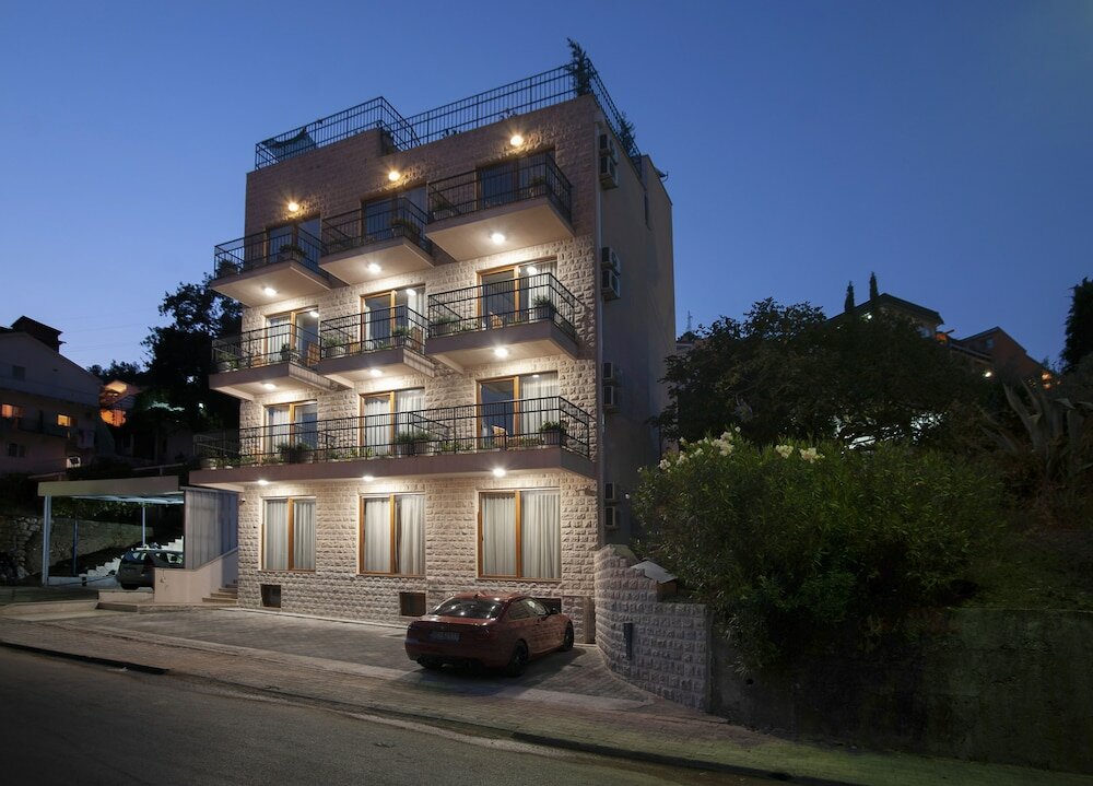 Фото Отель Twelve by Aycon