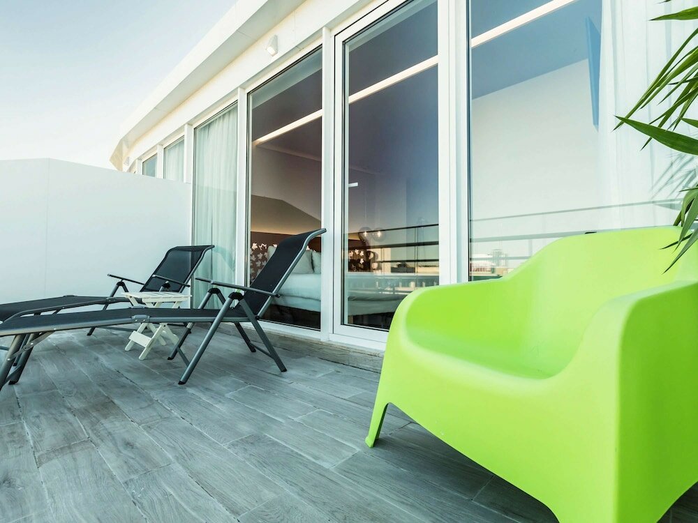 Фото Ibis Styles Lisboa Centro Marquês de Pombal