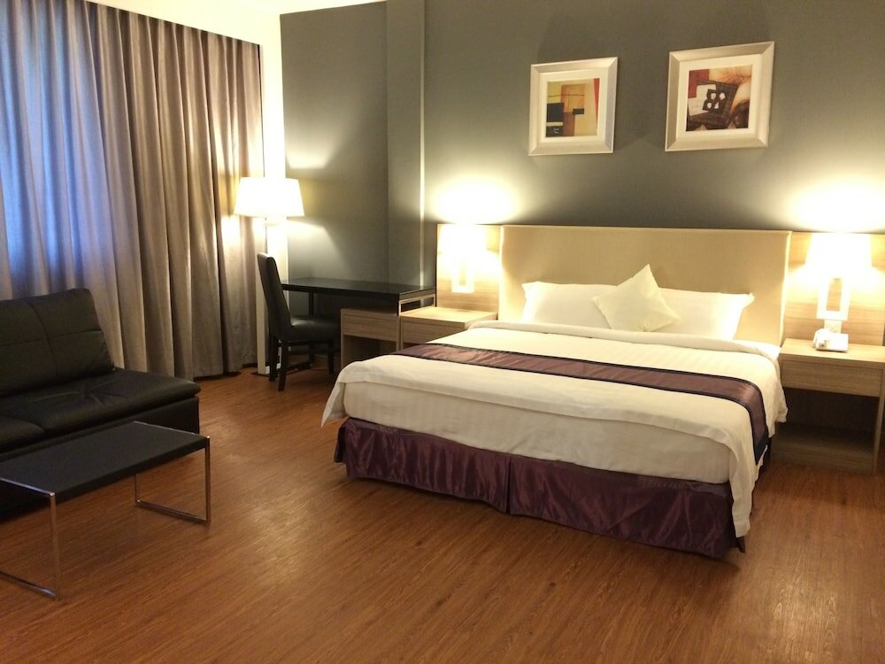 Фото Badi'ah Hotel