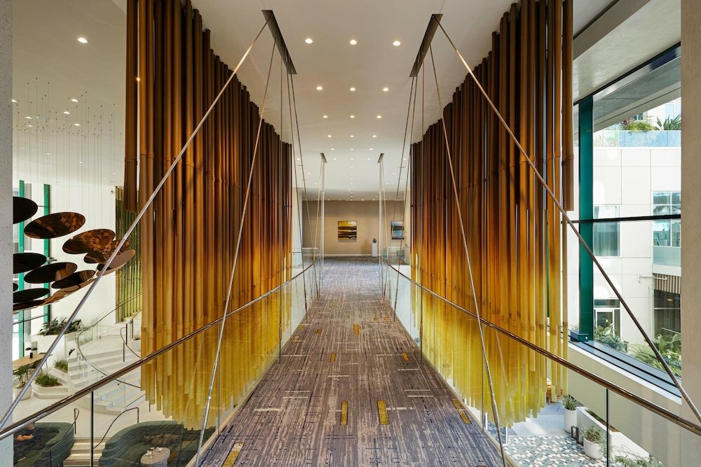 Фото W Hollywood