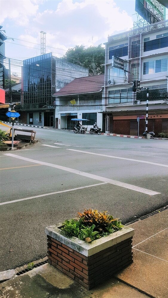 Фото No. 7 Guest House