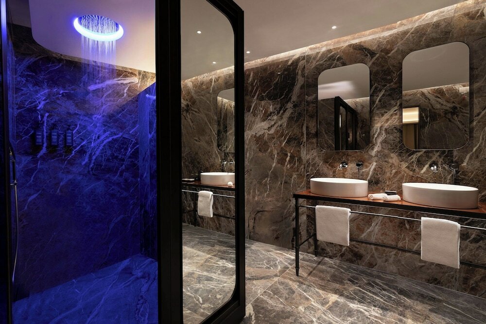 Фото Sheraton Lake Como Hotel