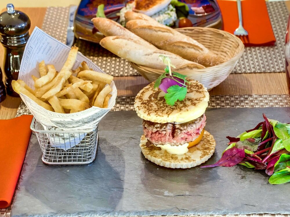 Фото Hotel Mercure Paris Centre Gare Montparnasse