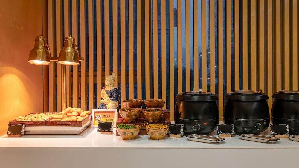 Фото Holiday Inn Express Xian North, an Ihg Hotel