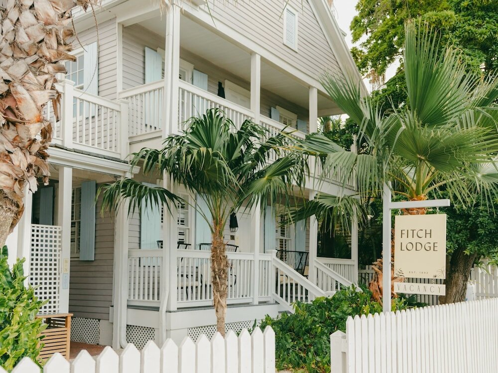 Фото Kimpton Fitch Lodge, an Ihg Hotel