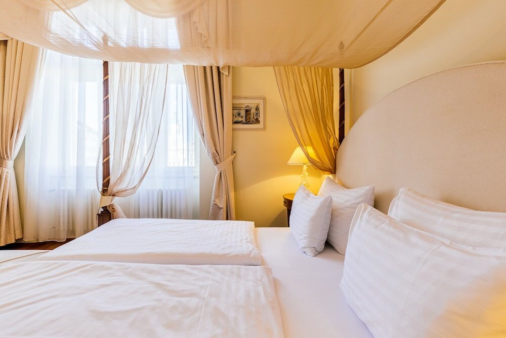 Фото Grandhotel Zvon