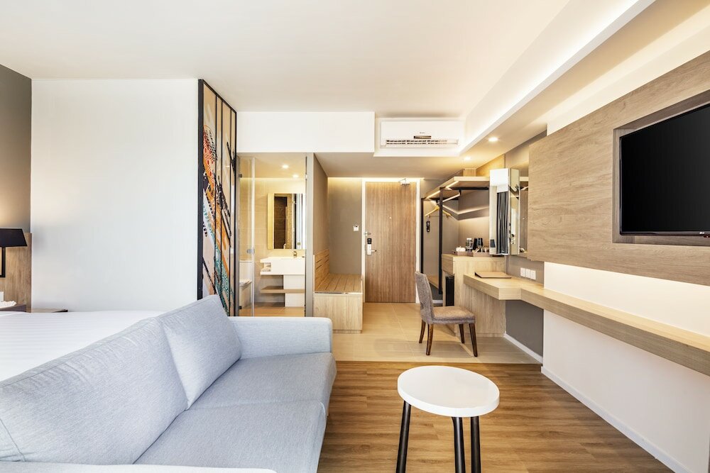 Фото Hotel Amber Pattaya