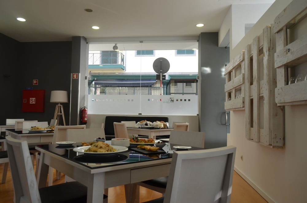 Фото Madeira Bright Star Hotel