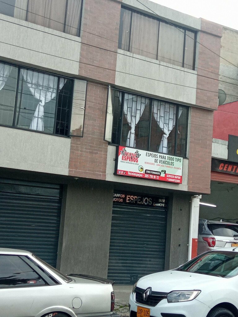 Auto parts and auto goods store Tecniespejos, Bogota, photo