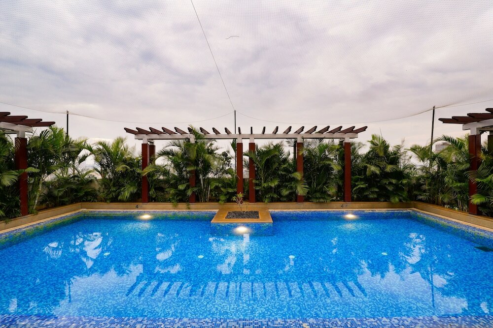 Фото Lemon Tree Premier, Ulsoor Lake, Bengaluru