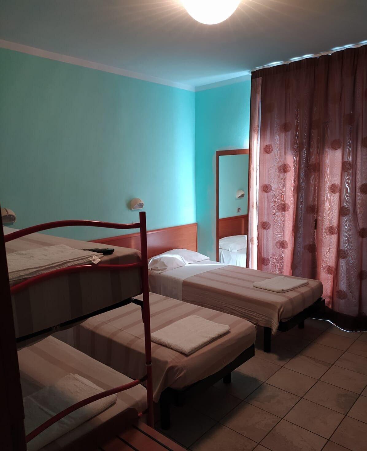 Фото Hotel Blue Moon