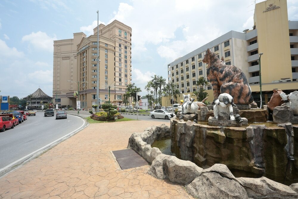 Фото Imperial Riverbank Hotel Kuching