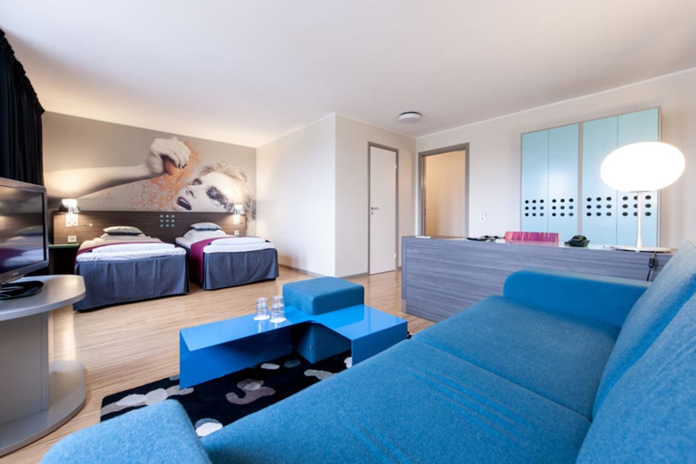 Фото отеля 3