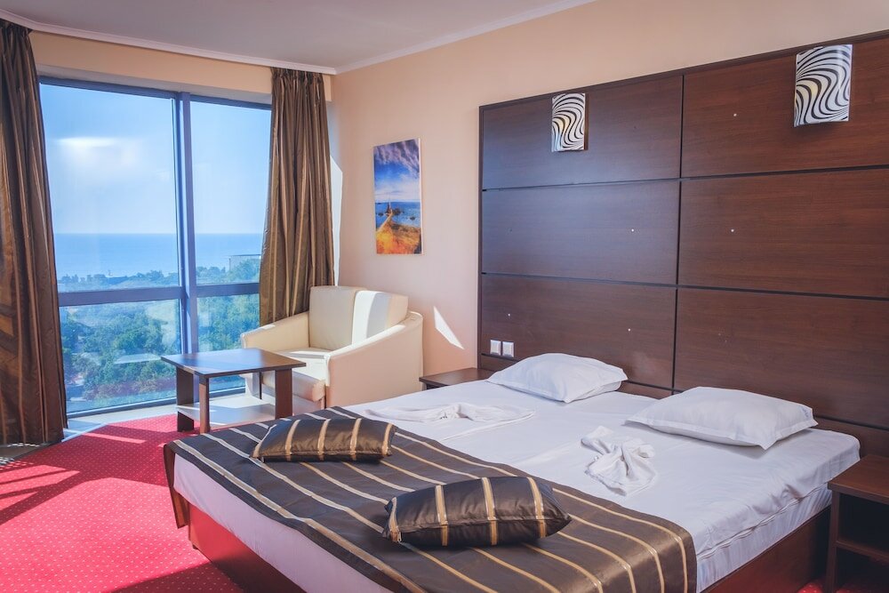 Фото Royal Hotel